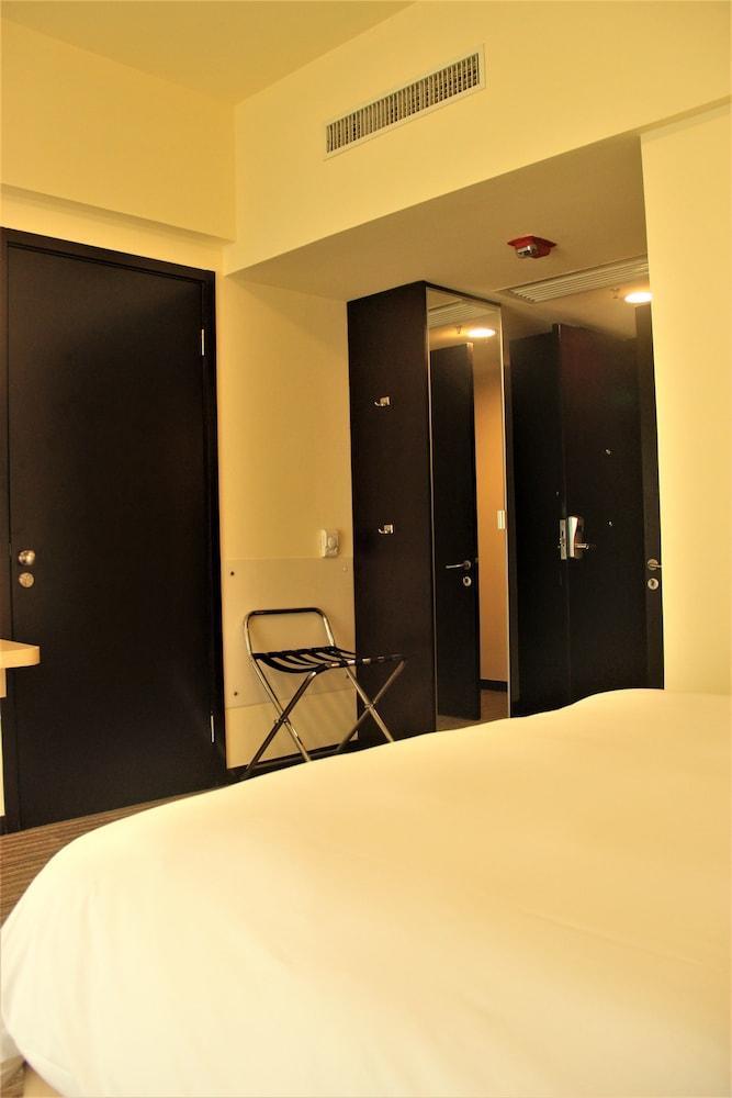 Отель Express Putuo By Ihg Шанхай