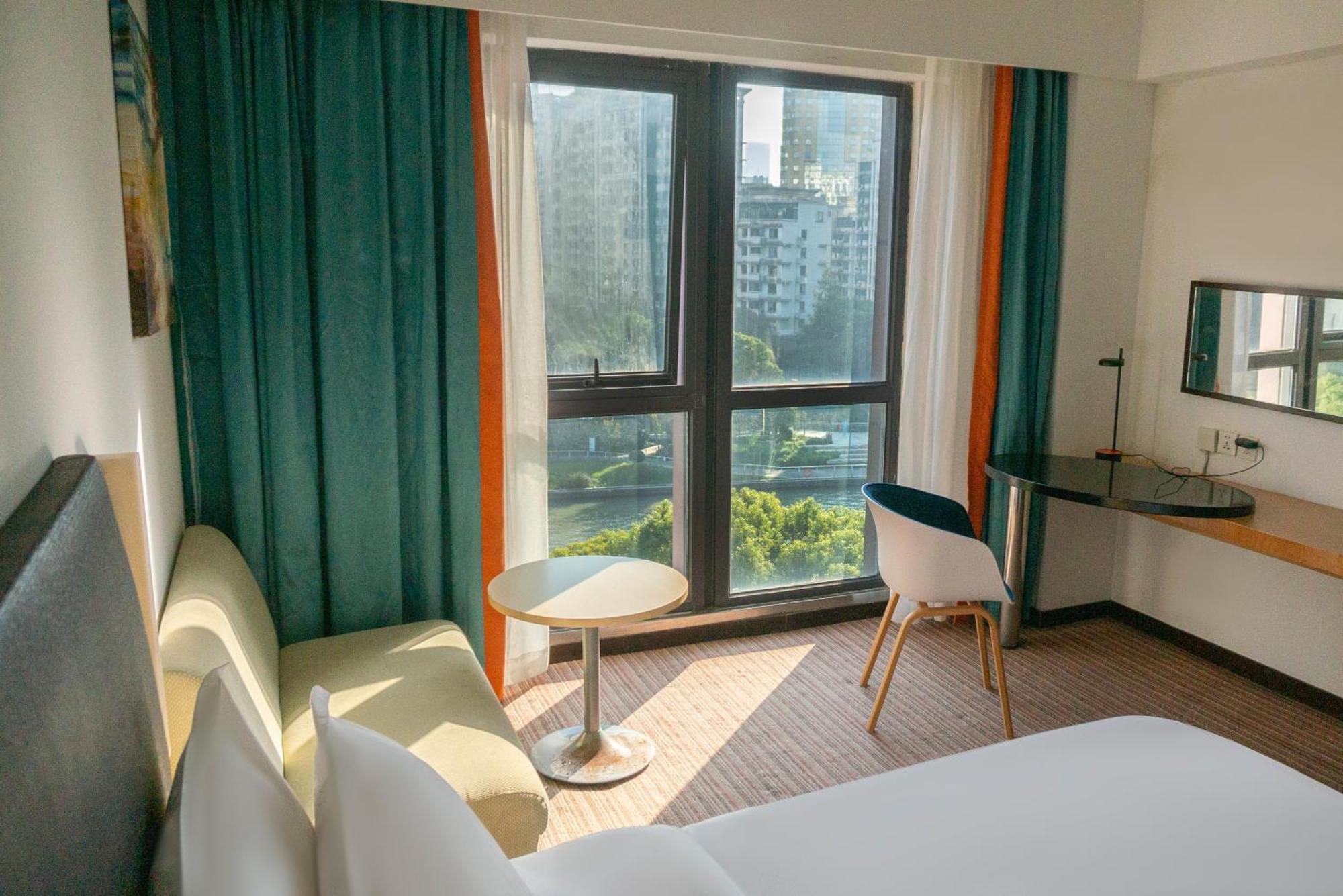 Express Putuo By Ihg Отель Шанхай