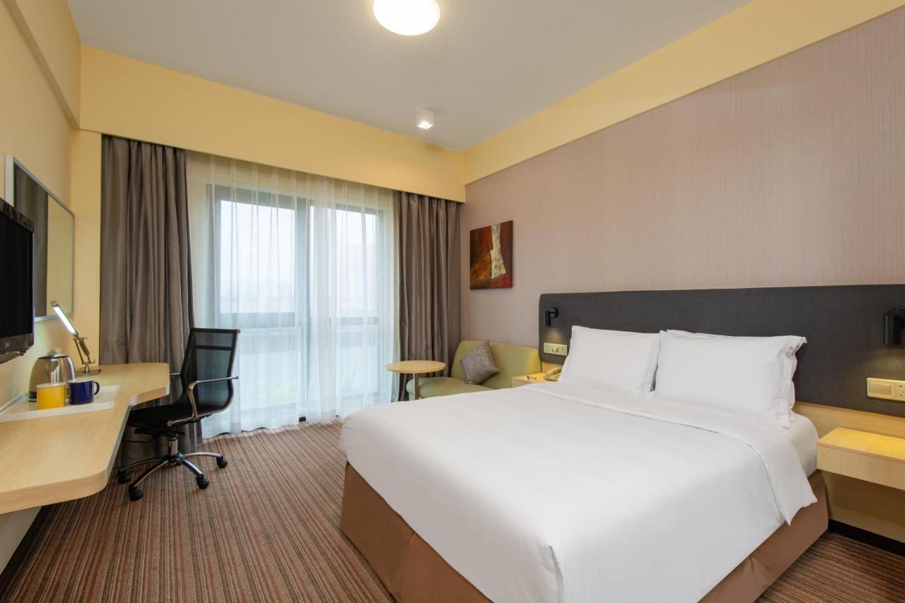 Express Putuo By Ihg Hotel Shanghai